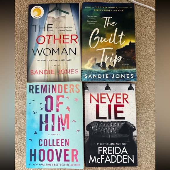 Book Bundle - Picture 1 of 1